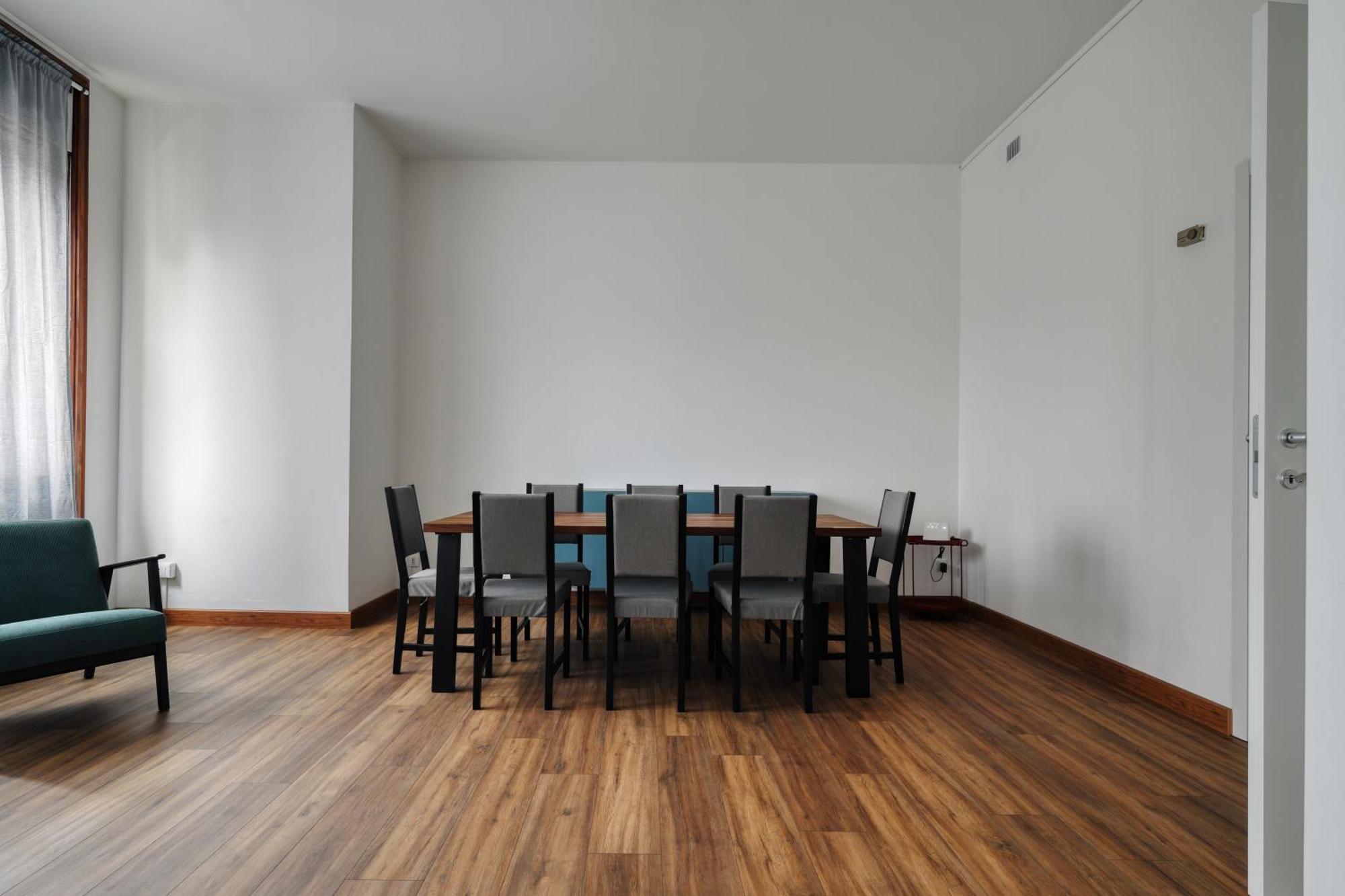 Joivy Chic 3-Bed Flat Near Colonne Di San Lorenzo Милан Экстерьер фото
