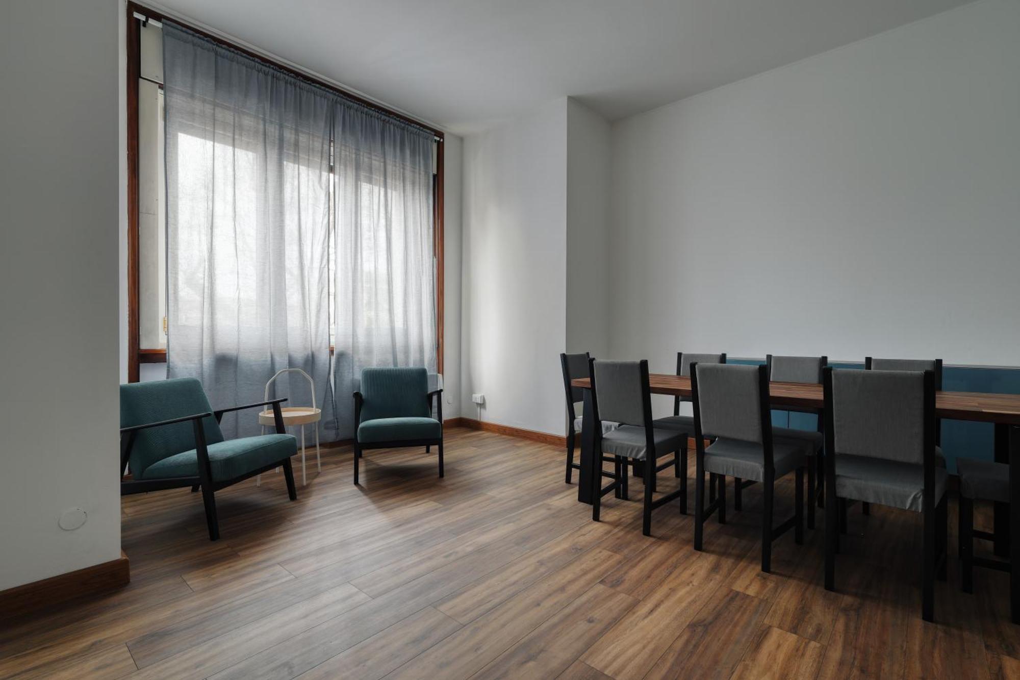 Joivy Chic 3-Bed Flat Near Colonne Di San Lorenzo Милан Экстерьер фото